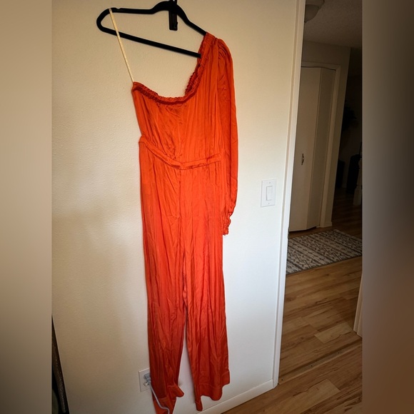 Farm Rio x Anthropologie One Shoulder Jumpsuit Satin Feel Orange Size Medium EUC - Picture 6 of 10